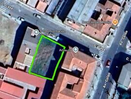 Parcela urbana edificable en Montijo