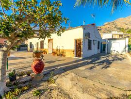 Casa de campo en Orihuela
