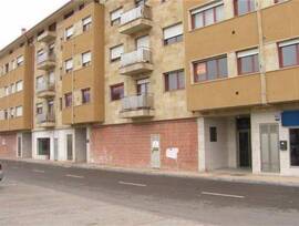 Unidad comercial en Arroyo de la Encomienda