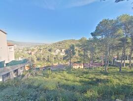 Parcela urbana en Canyelles