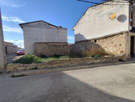 Parcela urbana en San Mateo de Gallego