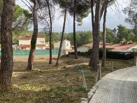 Parcela urbana en Begues