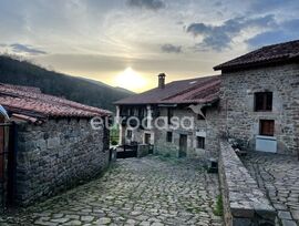 Casa en Bárcena Mayor
