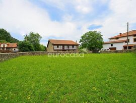 Parcela urbana en Corvera de Toranzo