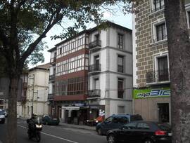 Piso en Ramales de la Victoria