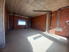 Unidad comercial en Orihuela Costa