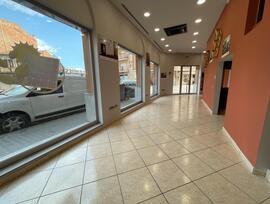 Unidad comercial en Manresa