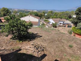 Parcela urbana en Abrera