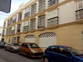 Unidad comercial en Chiclana de la Frontera