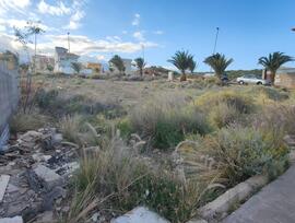 Parcela urbana en Arico