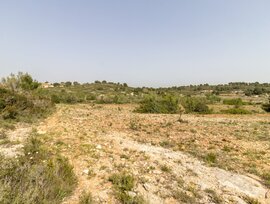 Parcela en Monserrat