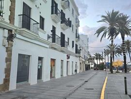 Unidad comercial en Chiclana de la Frontera