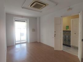 Unidad comercial en Puerto Real