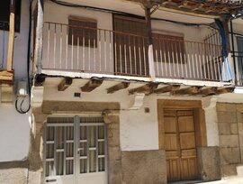 Casa de pueblo en Aldeanueva del Camino