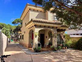 Villa en Chiclana de la Frontera