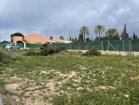 Parcela urbana en Elche pedanias