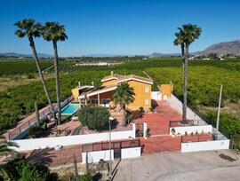 Villa en Orihuela