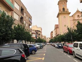 Casa de pueblo en Beniajan