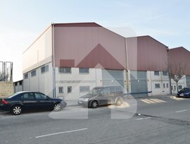 Nave en Valdemoro