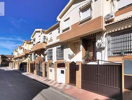 Casa adosada en Armilla