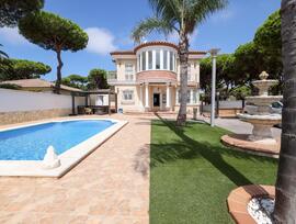 Villa en Chiclana de la Frontera