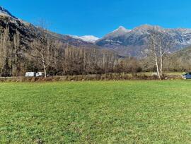 Campo en Castejon de Sos