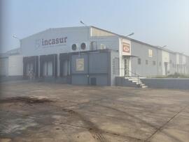 Nave en Coria del Rio