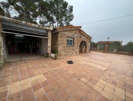Casa en Villafranca de los Caballeros