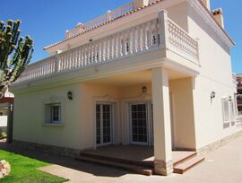 Villa en Orihuela Costa
