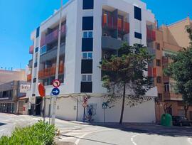 Unidad comercial en Torrevieja
