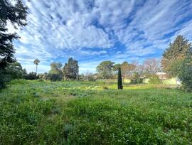 Parcela urbana en Mairena del Aljarafe