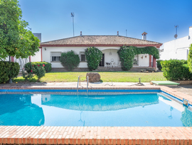 Villa en Dos Hermanas