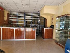 Unidad comercial en Alcala de Guadaira