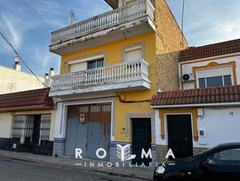 Casa adosada en Dos Hermanas