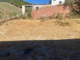 Parcela urbana en Benamocarra