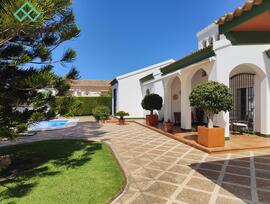 Villa en Aljaraque