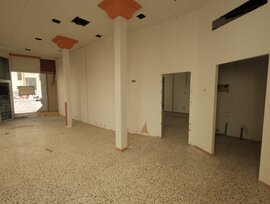 Unidad comercial en Alcala de Guadaira