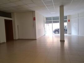 Unidad comercial en Riudoms
