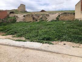 Parcela urbana en San Martin de Valveni