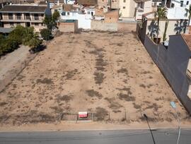 Parcela urbana edificable en Catadau