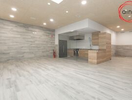 Unidad comercial en Pamplona - Iruña