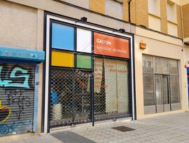 Unidad comercial en Pamplona - Iruña