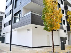 Unidad comercial en Pamplona - Iruña