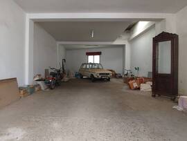 Local comercial en Instincion