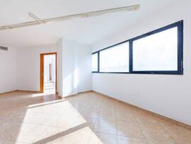 Unidad comercial en Vicar