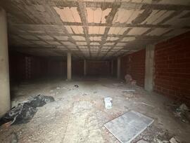 Unidad comercial en Alhama de Murcia