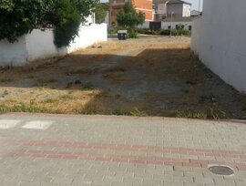 Parcela urbana en Churriana de la Vega