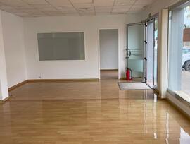 Unidad comercial en Rota