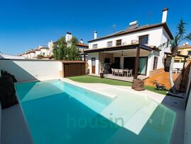 Casa en Montequinto