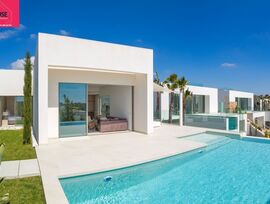 Villa en San Miguel de Salinas